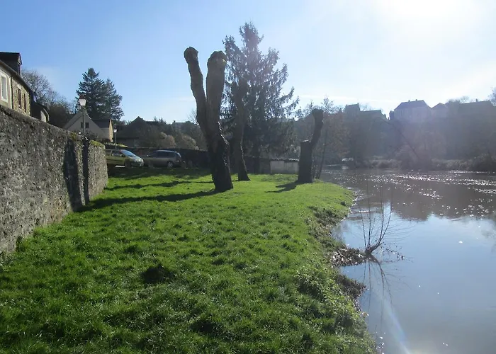 Le Bourgneuf 萨尔特河畔弗莱斯涅